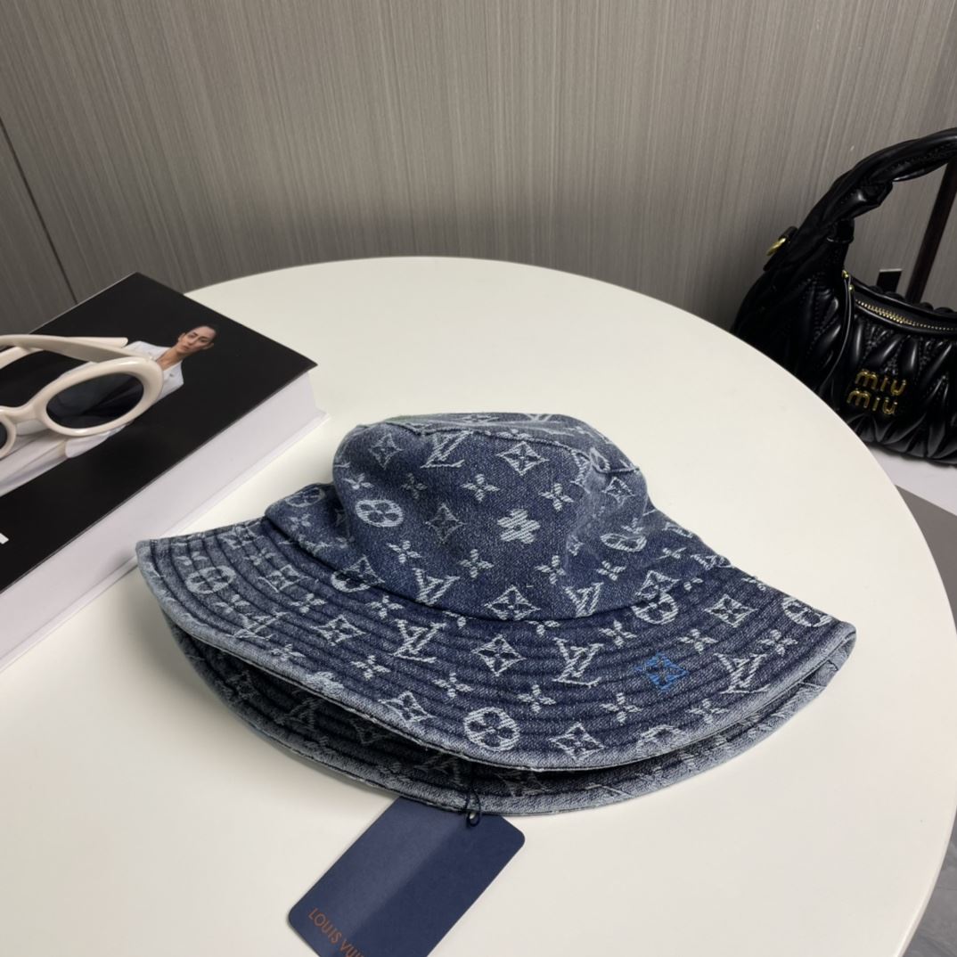 Louis Vuitton Caps